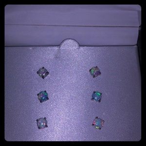 set of 3 earrings